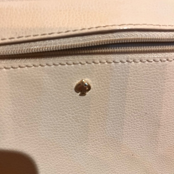 Kate Spade Lily Ave Carrigan Black Patent Leather Scallop Large Tote - Picture 9 of 9